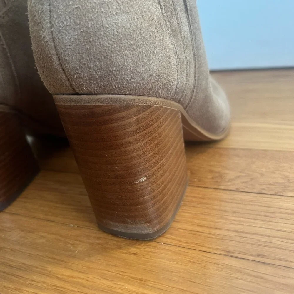Marc Fisher Suede Pointed-Toe Block Heel Booties – Tan – Size 11